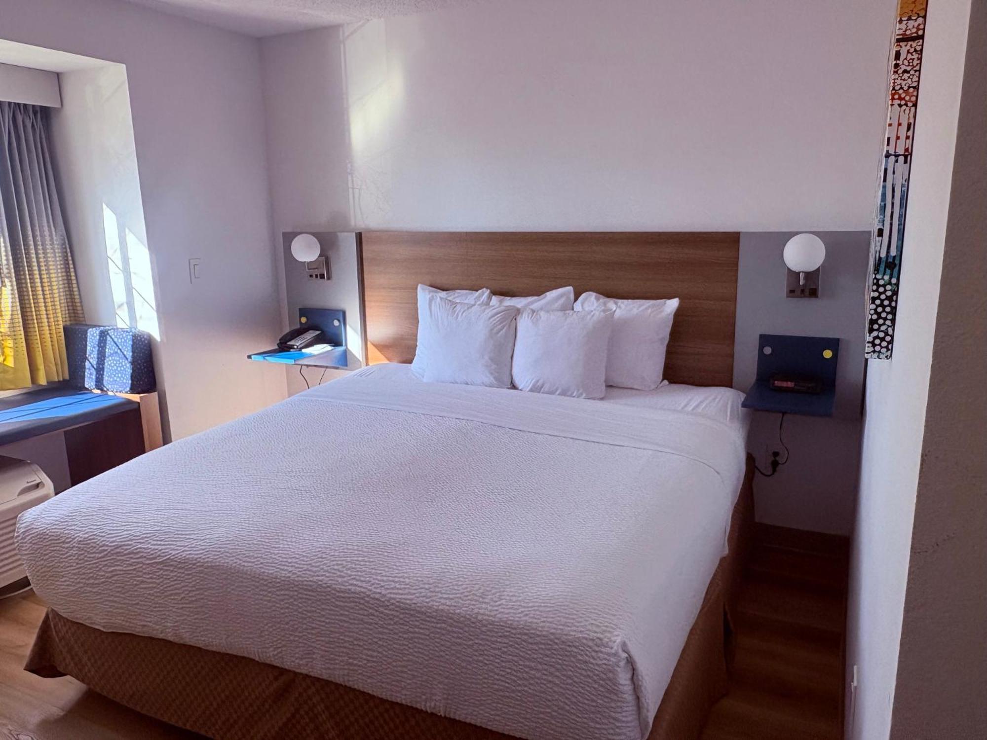 Microtel Inn & Suites By Wyndham Denver Airport מראה חיצוני תמונה