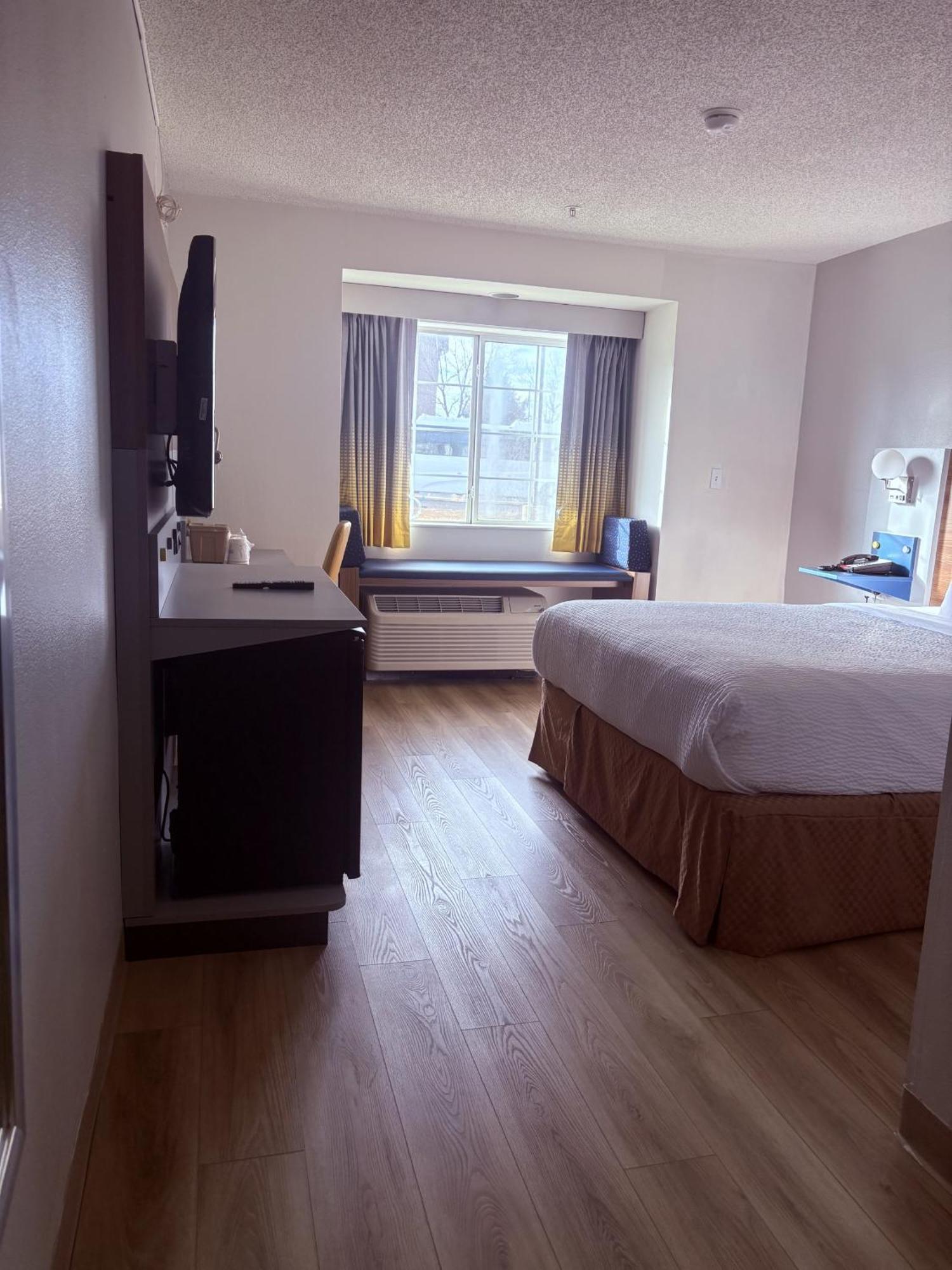 Microtel Inn & Suites By Wyndham Denver Airport מראה חיצוני תמונה