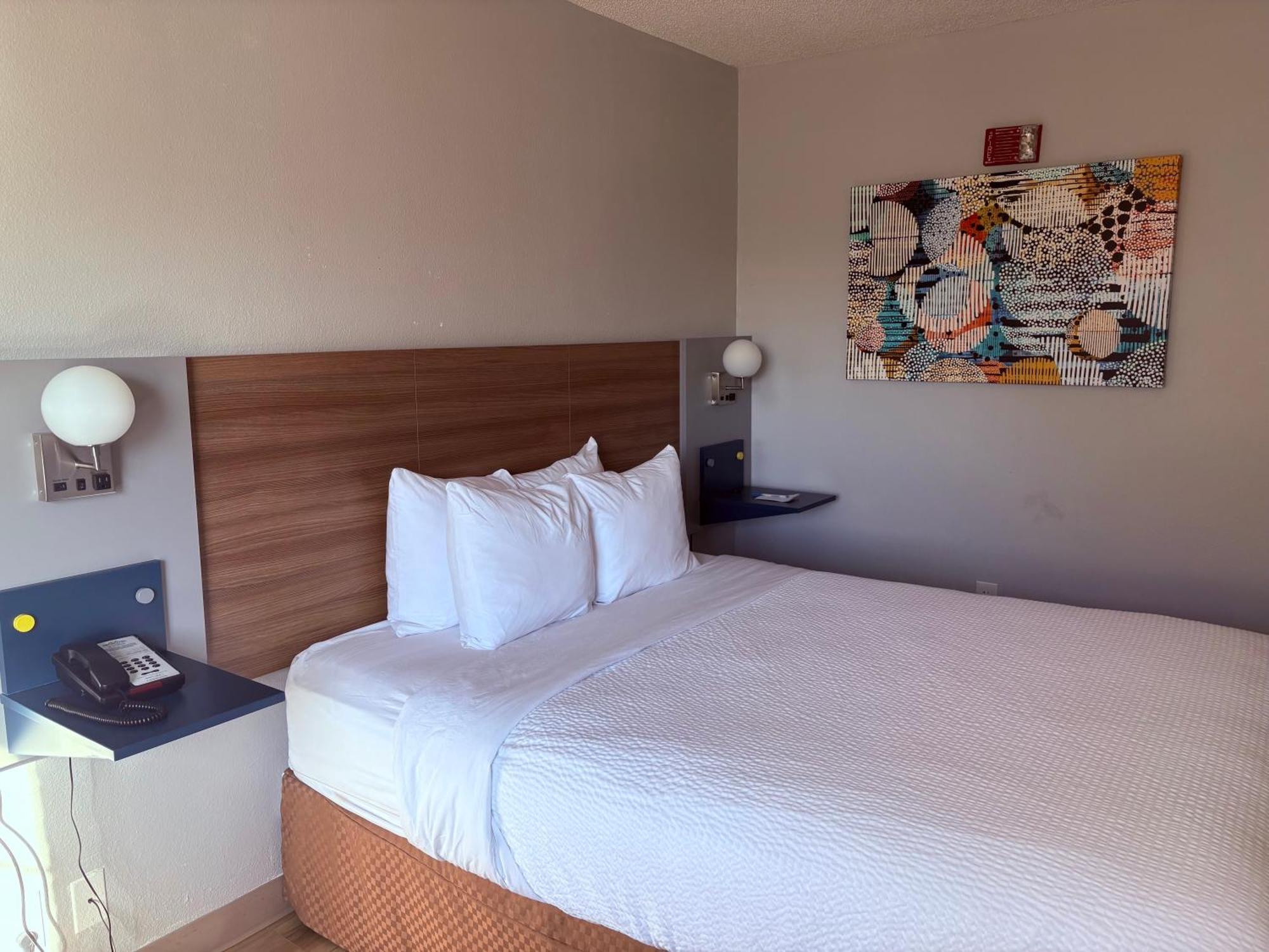 Microtel Inn & Suites By Wyndham Denver Airport מראה חיצוני תמונה
